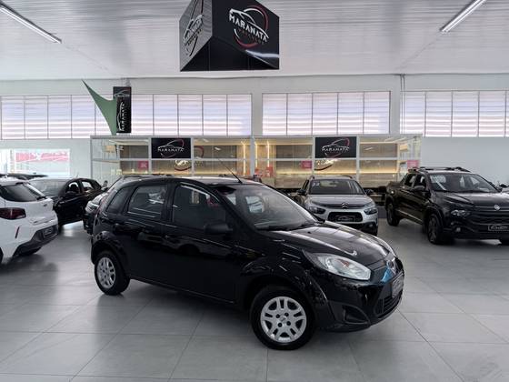 FORD FIESTA 1.0 ROCAM HATCH 8V FLEX 4P MANUAL FORD FIESTA 1.0 ROCAM HATCH 8V FLEX 4P MANUAL